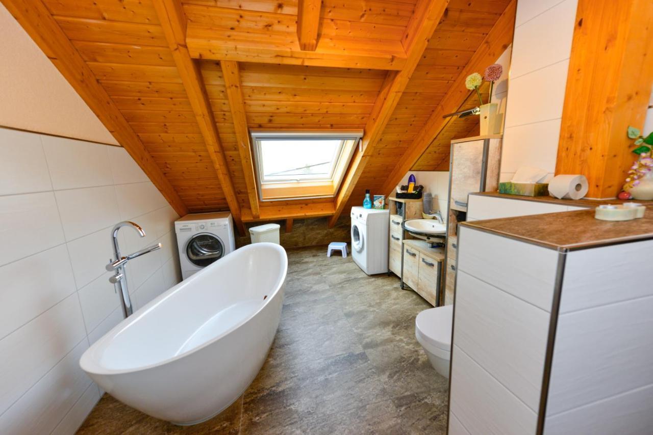 Ferienwohnung Im Erzgebirge Langenweissbach Extérieur photo